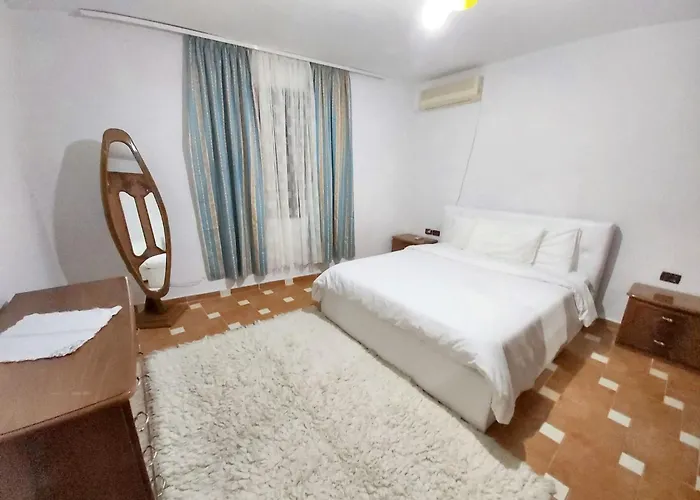 Spacious House In With Secure Parking.